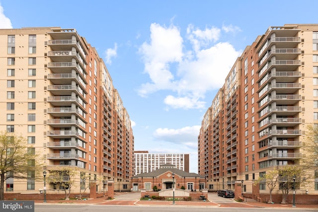 11710 Old Georgetown Rd Unit 1504, North Bethesda, MD 20852 - view of building exterior