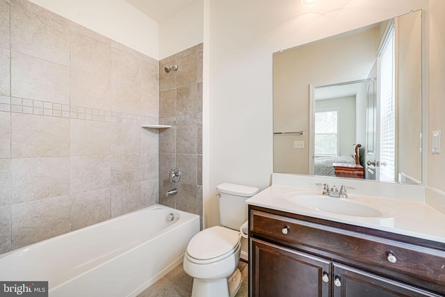 14762 Bell Tower Rd, Woodbridge, VA 22193 - ensuite bathroom with toilet, vanity, and bathing tub / shower combination