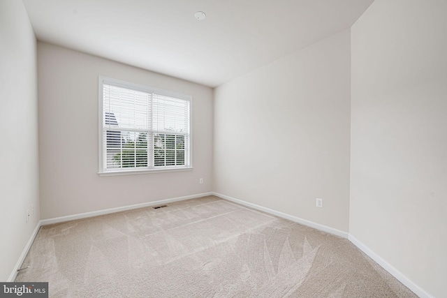 14762 Bell Tower Rd, Woodbridge, VA 22193 - carpeted empty room featuring baseboards
