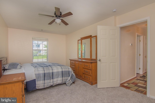 5941 Plumwood Ln, Woodbridge, VA 22193 - bedroom with carpet flooring, a ceiling fan, and baseboards