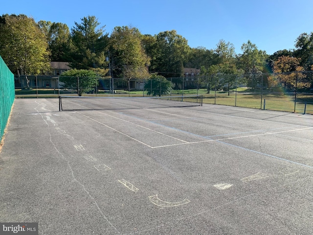 1004 England Dr, Stafford, VA 22554 - view of tennis court with view of scattered trees