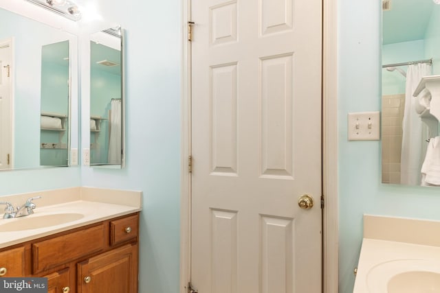 bathroom with vanity