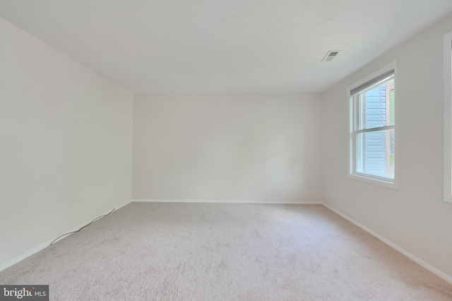 8838 Cross Country Pl, Gaithersburg, MD 20879 - carpeted spare room with baseboards