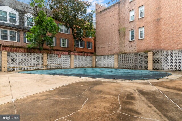 922 24th St NW Unit 806, Washington, DC 20037 - view of swimming pool