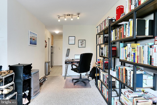 801 N Pitt St N Unit 419, Alexandria, VA 22314 - office area featuring carpet flooring