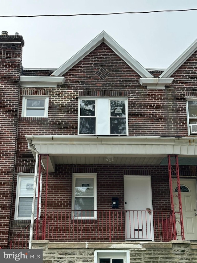124 E Ruscomb St, Philadelphia, PA 19120 - townhome / multi-family property with brick siding