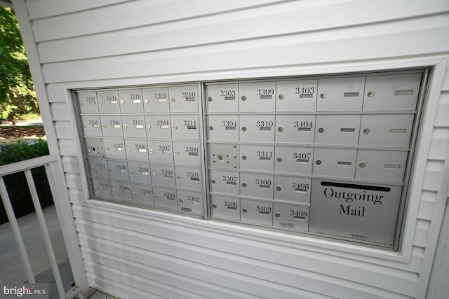 3201 Centennial Sta, Warminster, PA 18974 - exterior view of mail area