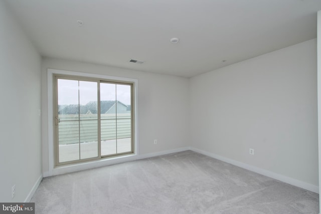 10810 Norbourne Farm Rd, Upper Marlboro, MD 20772 - carpeted empty room with baseboards