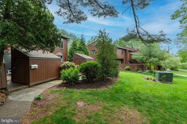 23 Eden Roc, New Hope, PA 18938 - view of yard