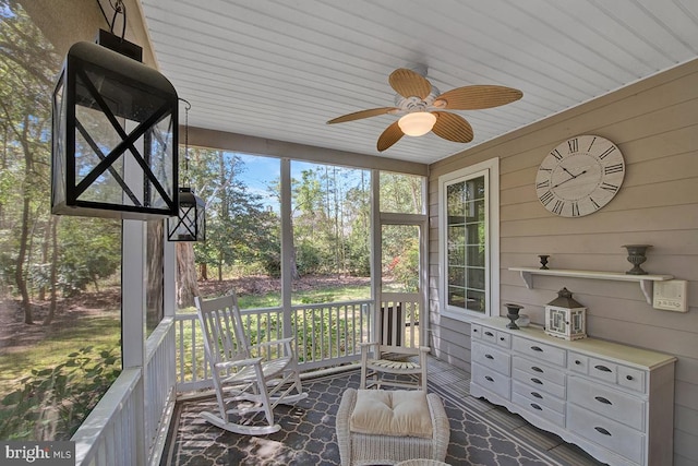14535 Honeysuckle, Issue, MD 20645 - sunroom / solarium featuring a ceiling fan