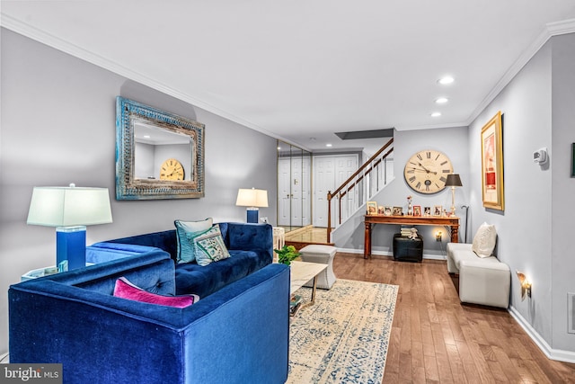 352 Paoli Woods Dr, Paoli, PA 19301 - living room featuring stairs, wood finished floors, crown molding, baseboards, and recessed lighting