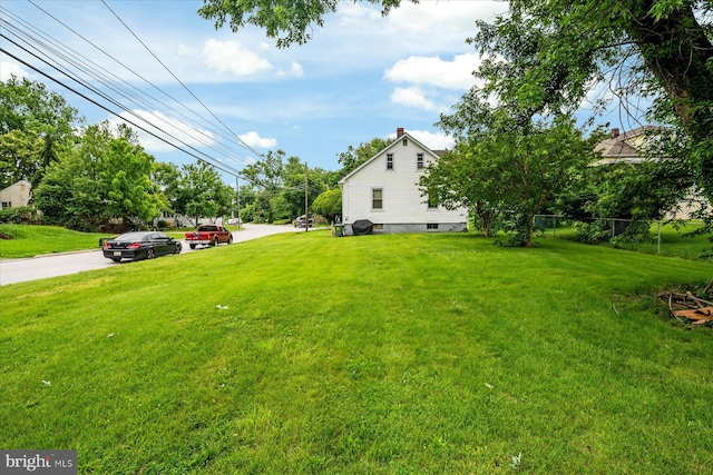 216 Charles St, Baltimore, MD 21225 - view of green lawn