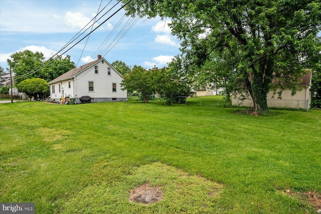 216 Charles St, Baltimore, MD 21225 - view of yard