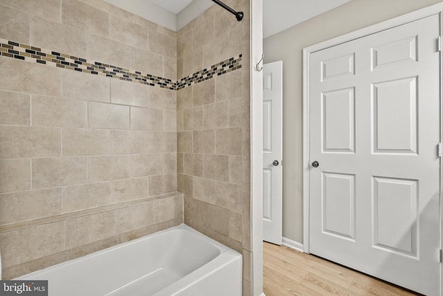 2224 Springwood Dr Unit 102A, Reston, VA 20191 - full bathroom with wood finished floors and baseboards
