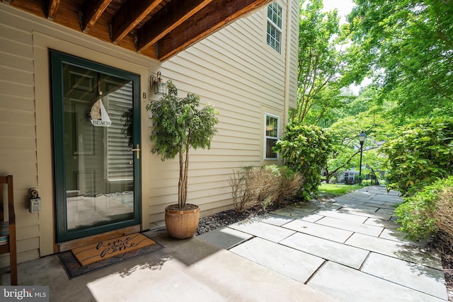 2224 Springwood Dr Unit 102A, Reston, VA 20191 - view of side of property with a patio area