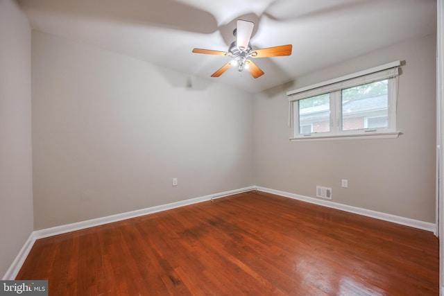 808 Gregorio Dr, Silver Spring, MD 20901 - unfurnished room featuring wood finished floors, ceiling fan, and baseboards
