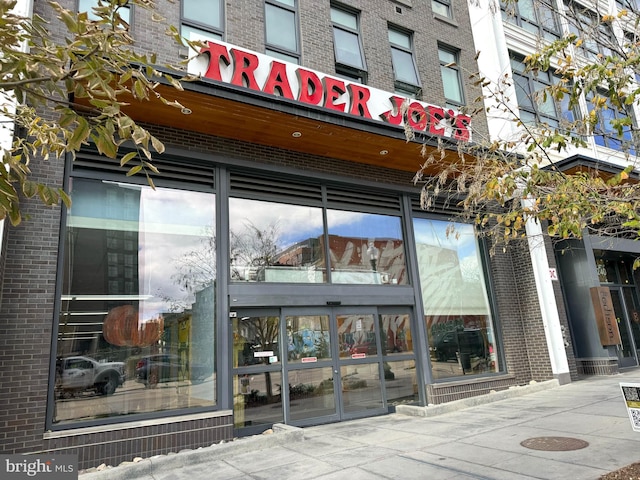 1716 M St NE, Washington, DC 20002 - view of building exterior