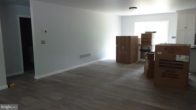 54 Hickory Ridge Rd, Newport, PA 17074 - empty room featuring wood finished floors and baseboards