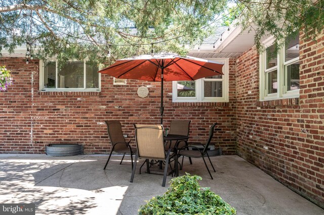 view of patio / terrace with outdoor dining space