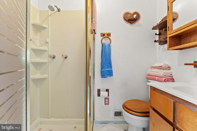 1517 Margaret St, Woodbridge, VA 22191 - bathroom with a shower stall, toilet, and vanity