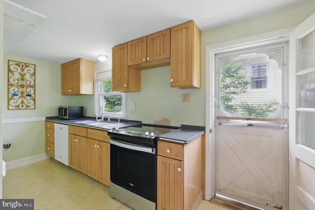 23 N Line Rd, Newtown Square, PA 19073 - kitchen with appliances with stainless steel finishes and dark countertops