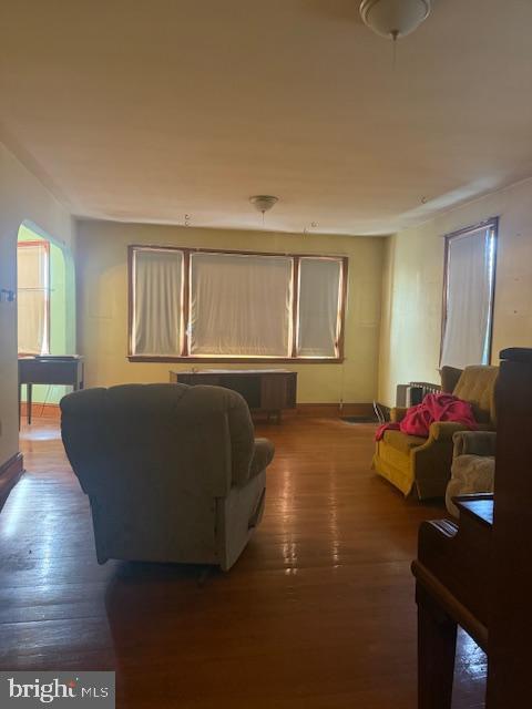 110 N Main St, Union Bridge, MD 21791 - living room with wood finished floors and baseboards