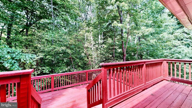 7265 Latham Ct, Hughesville, MD 20637 - view of wooden deck