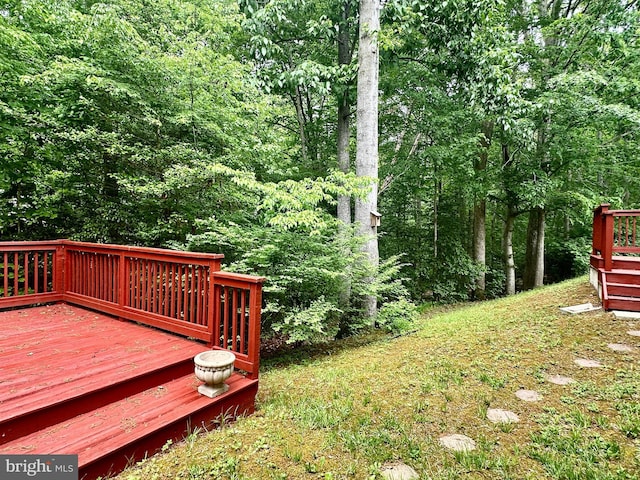 7265 Latham Ct, Hughesville, MD 20637 - view of yard with a deck