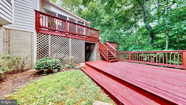 7265 Latham Ct, Hughesville, MD 20637 - deck featuring stairway