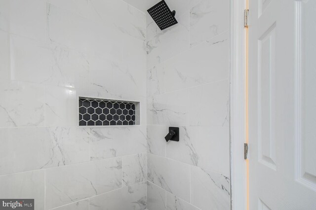 7603 Hammond Ave, Takoma Park, MD 20912 - bathroom view of a tile shower