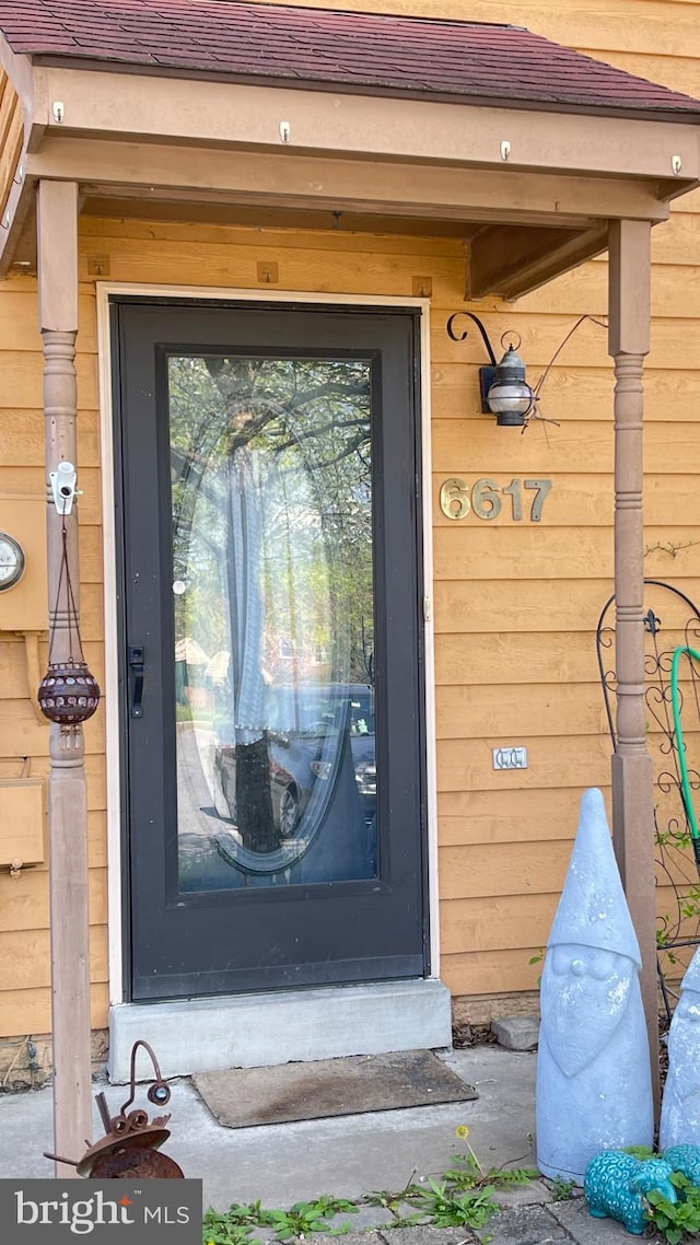 6617 Beach Dr, New Market, MD 21774 - view of entrance to property