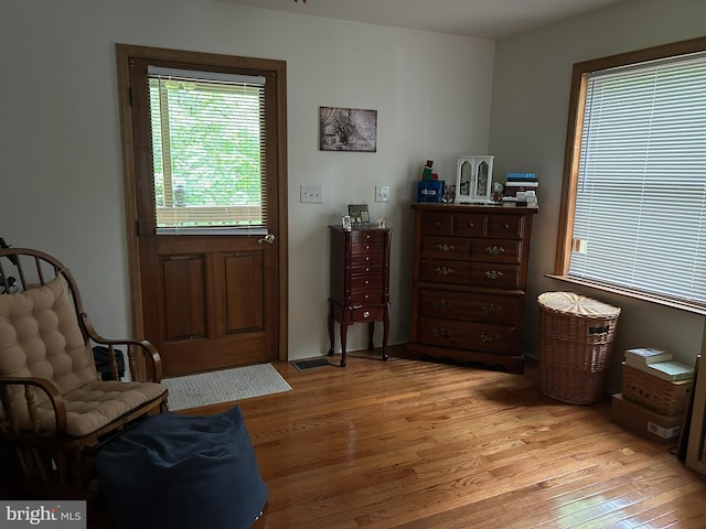 830 Western Ln, Front Royal, VA 22630 - foyer entrance featuring light wood-style flooring