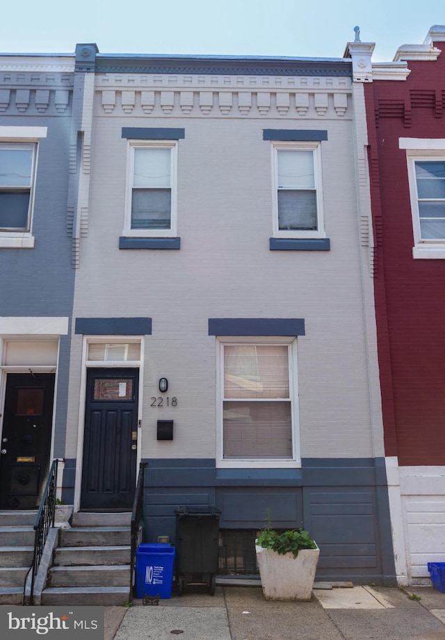 2218 N Woodstock St, Philadelphia, PA 19132 - multi unit property with entry steps and brick siding