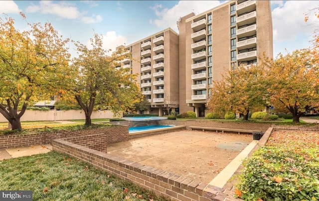 1250 4th St SW Unit W203, Washington, DC 20024 - view of swimming pool