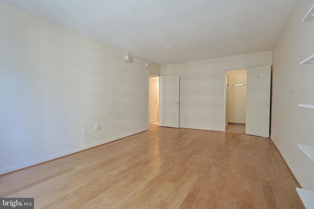 1900 John F Kennedy Blvd Unit 2003, Philadelphia, PA 19103 - empty room featuring light wood-style flooring and baseboards