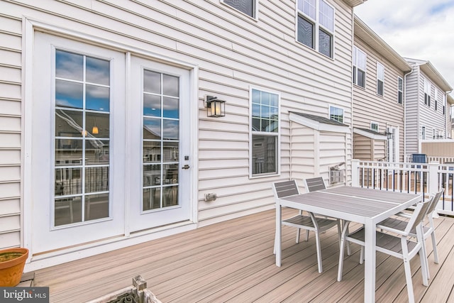 718 Quarry Point Rd, Malvern, PA 19355 - deck with outdoor dining space