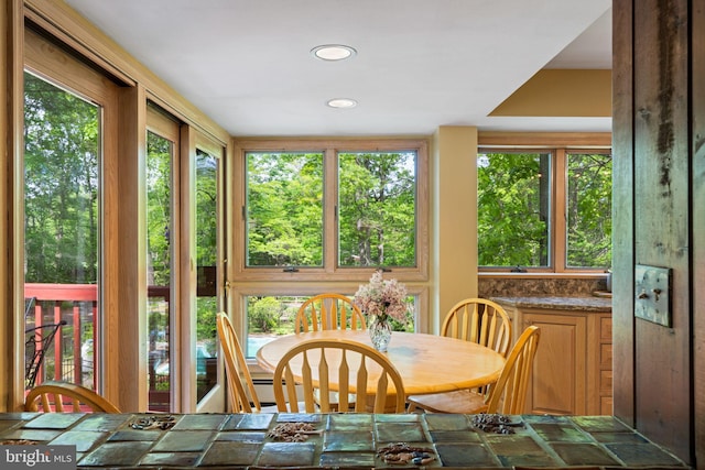 sunroom with recessed lighting