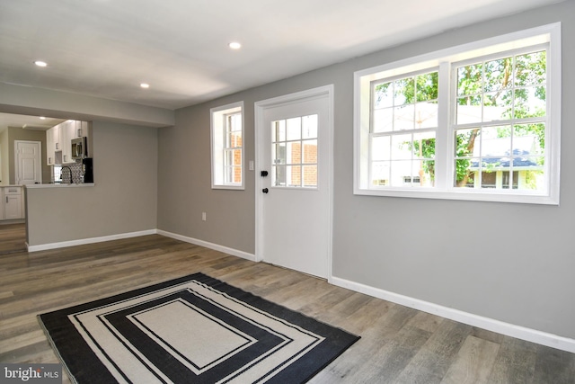 1210 Lindsay Rd, Oxon Hill, MD 20745 - entrance foyer featuring baseboards, plenty of natural light, wood finished floors, and recessed lighting