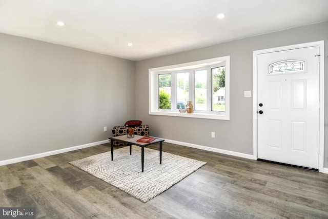 1210 Lindsay Rd, Oxon Hill, MD 20745 - entryway with baseboards, wood finished floors, and recessed lighting