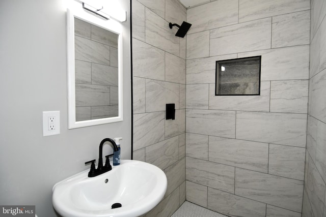 1210 Lindsay Rd, Oxon Hill, MD 20745 - full bathroom featuring a sink and tiled shower