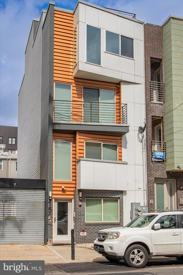 1524 N 2nd St Unit 2, Philadelphia, PA 19122 - view of front of house