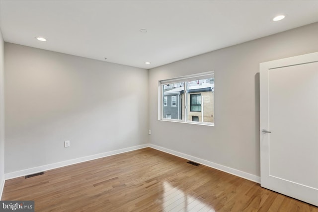 1524 N 2nd St Unit 2, Philadelphia, PA 19122 - empty room featuring light wood-style floors, baseboards, and recessed lighting