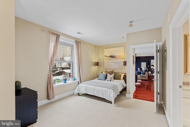 1811 Chestnut St Unit 405, Philadelphia, PA 19103 - bedroom with carpet and baseboards