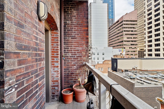 1811 Chestnut St Unit 405, Philadelphia, PA 19103 - view of balcony