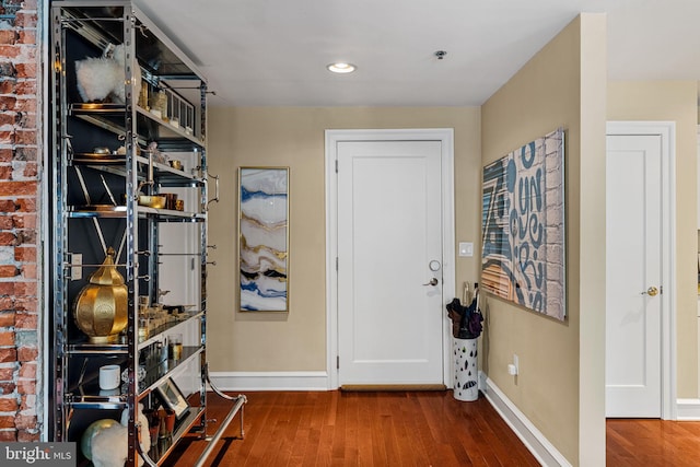 1811 Chestnut St Unit 405, Philadelphia, PA 19103 - entryway featuring baseboards, wood finished floors, and recessed lighting
