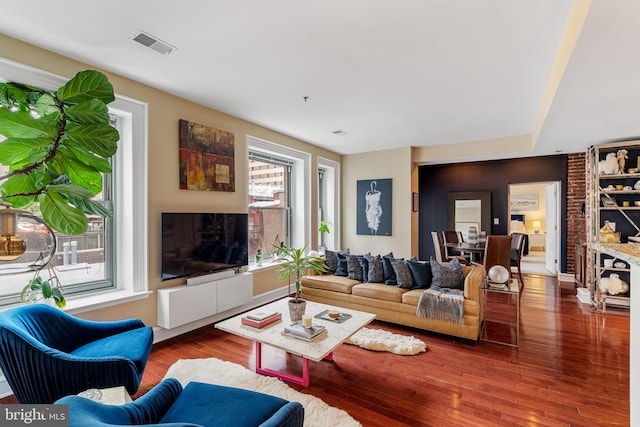1811 Chestnut St Unit 405, Philadelphia, PA 19103 - living area with hardwood / wood-style flooring