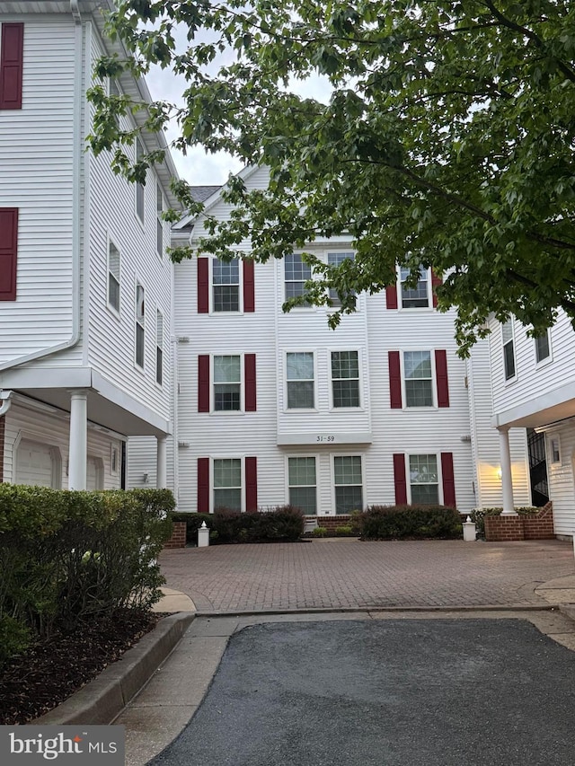 31 Hawk Rise Ln Unit 102, Owings Mills, MD 21117 - view of building exterior