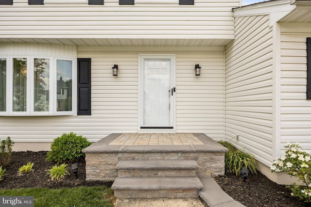 view of property entrance