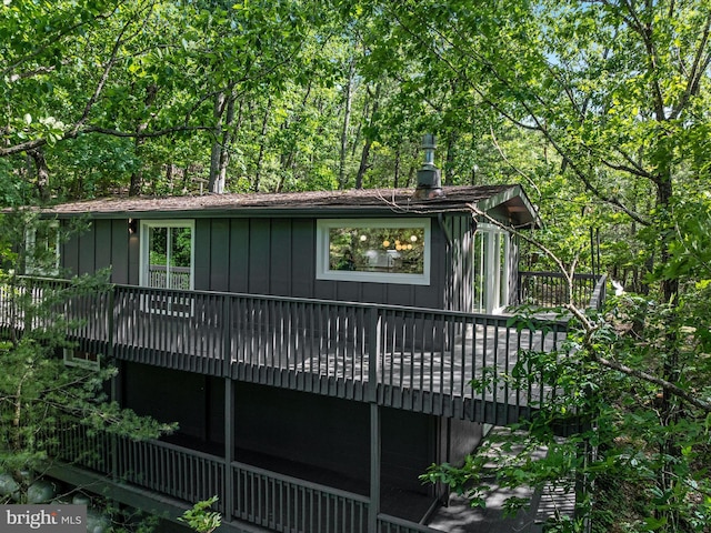 139 Laura Ct, Basye, VA 22810 - view of side of home featuring a deck and board and batten siding