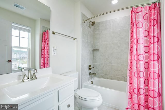 4801 Railway Cir, Monrovia, MD 21770 - full bathroom featuring toilet, vanity, and shower / tub combo with curtain